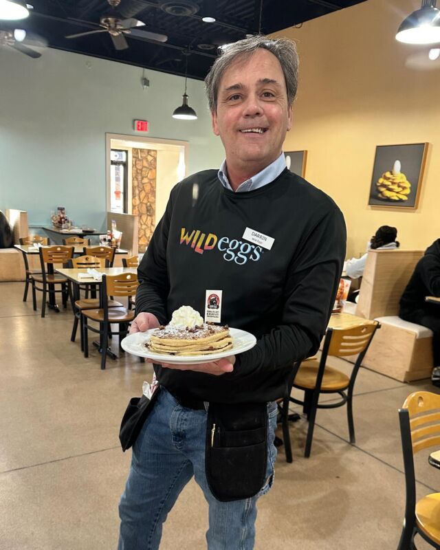 ✨STAFF SPOTLIGHT✨ Everyone meet Darrin Pearl! He has been beloved by regulars at Wild Eggs New Albany since they first opened in Oct ‘22. 

His specialty? MAGIC! In the mornings, Darrin is a server at Wild Eggs and in the evenings he performs kid’s magic shows! 🪄 

Darrin’s regulars adore him and kids request his section for a free magic show at brunch! His favorite one to perform? The bunny trick! 🐰🎩

Favorite sweet item: Cinnamon Roll 🍴
Favorite savory item: Carolina Casserole 🥘 
Favorite memory: Magic show on patio 🤹

Darrin is friendly, responsible, and a great team player. We’re beyond grateful to have an entertainer and an incredible employee like Darrin! Everyone show some love and stop by New Albany location (223 W 5th St, New Albany IN) to say hi to Darrin! 👏🏼
