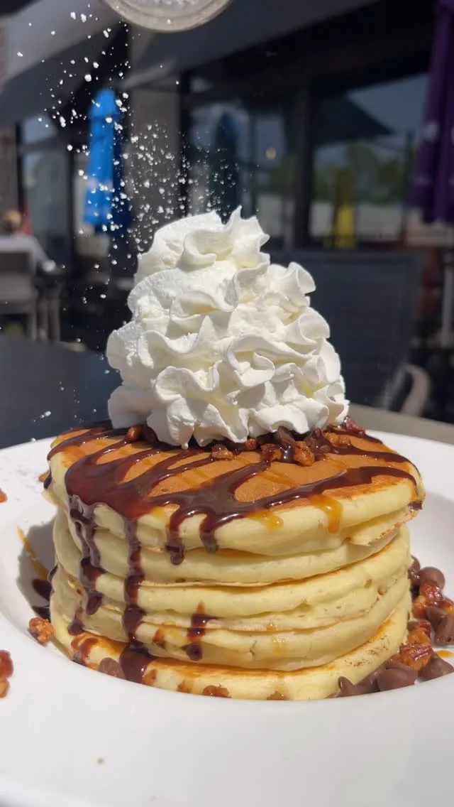 It’s the final day to dig into our Derby City Pancakes! Thank you for a week full of flavor, fun, and festive bites 🌹