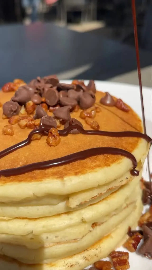 Chocolate & caramel lovers, this one’s for you! 🍫 Our Derby City Pancakes are stacked high with sweet decadence—drizzled, whipped, and dusted to perfection. Come into Wild Eggs this weekend and indulge before they’re gone! Available at all locations until May 4th.