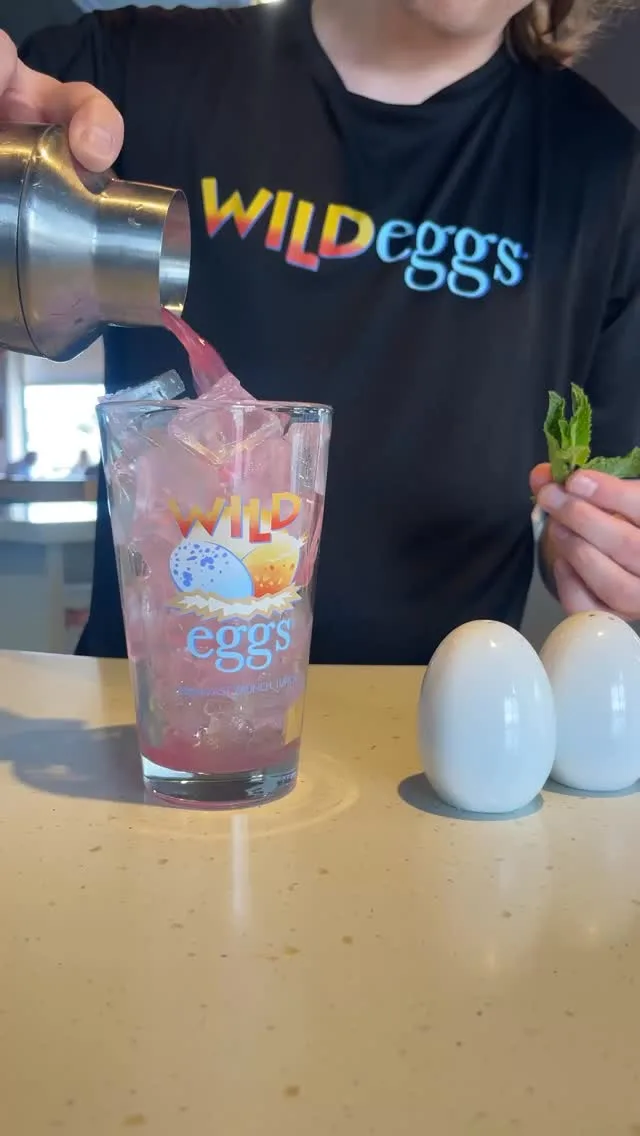 🍋‍🟩🫐 A splash of blueberry, lime, vodka and a whole lot of chill. The Blueberry Mint Citrus Cooler is here to refresh your brunch. Available as a mocktail for all to enjoy! 

*See website for location offerings