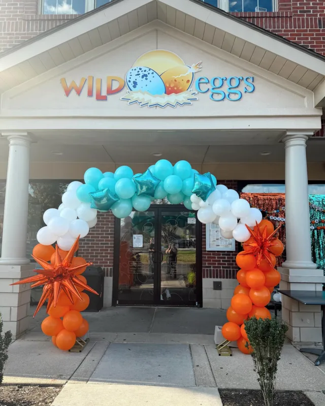 We’re all set up 🎶🧡
Wild Eggs Middletown (Landis Lakes) only!
Stop by 11am–2:30pm for raffles, prizes, cocktails, mocktails & a friendship bracelet station.
📍 153 S English Station Rd, Louisville KY
*Please note this event is hosted solely by Wild Eggs Middletown and is not affiliated with Taylor Swift, her team, or her label.