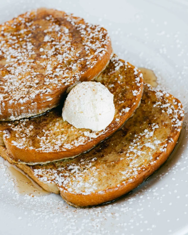 Ease into the weekend with Classic French Toast ✨

Fluffy, perfectly griddled and available with a gluten-free option so everyone can enjoy! Dine in, order pick-up or find us on your favorite delivery app. View menu at wildeggs.com